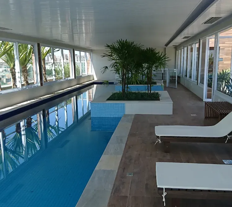 Piscinas cobertas